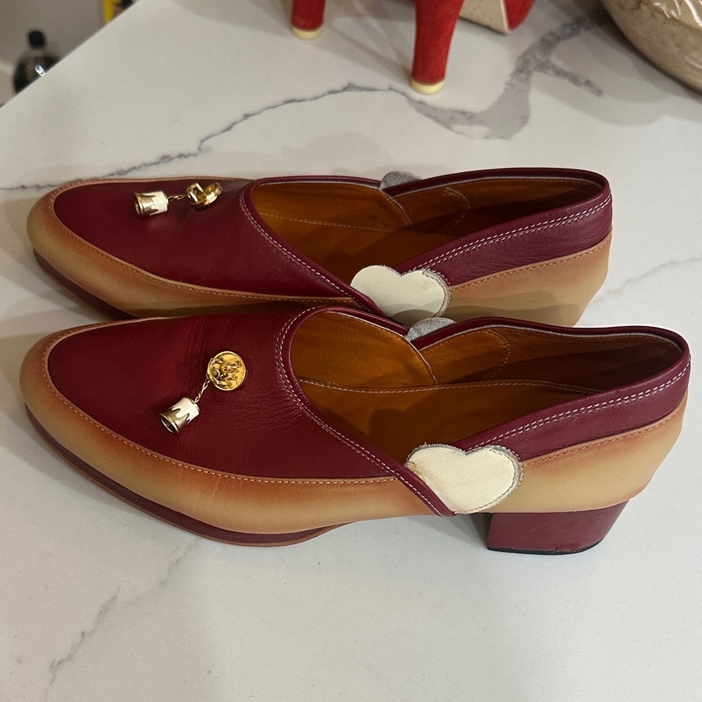 Chic Burgundy and Tan Women's Loafers with Heart Detail